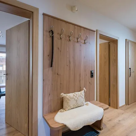 Isskogel Appartement *