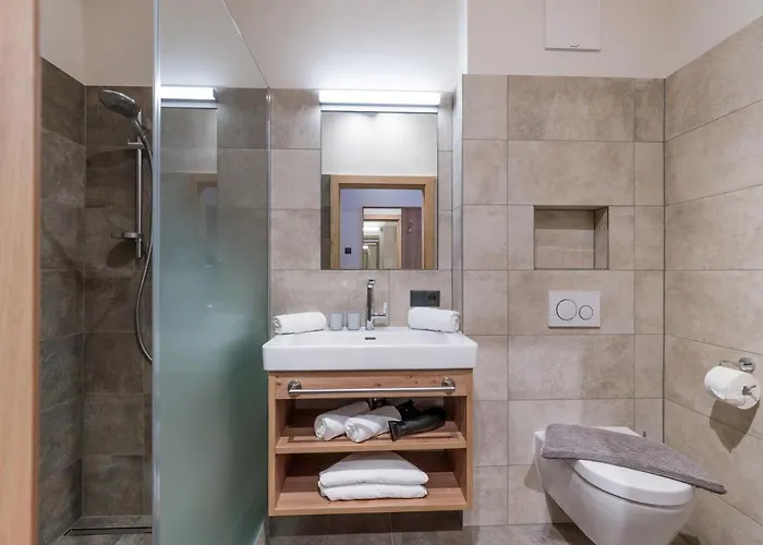 Isskogel Apartament *